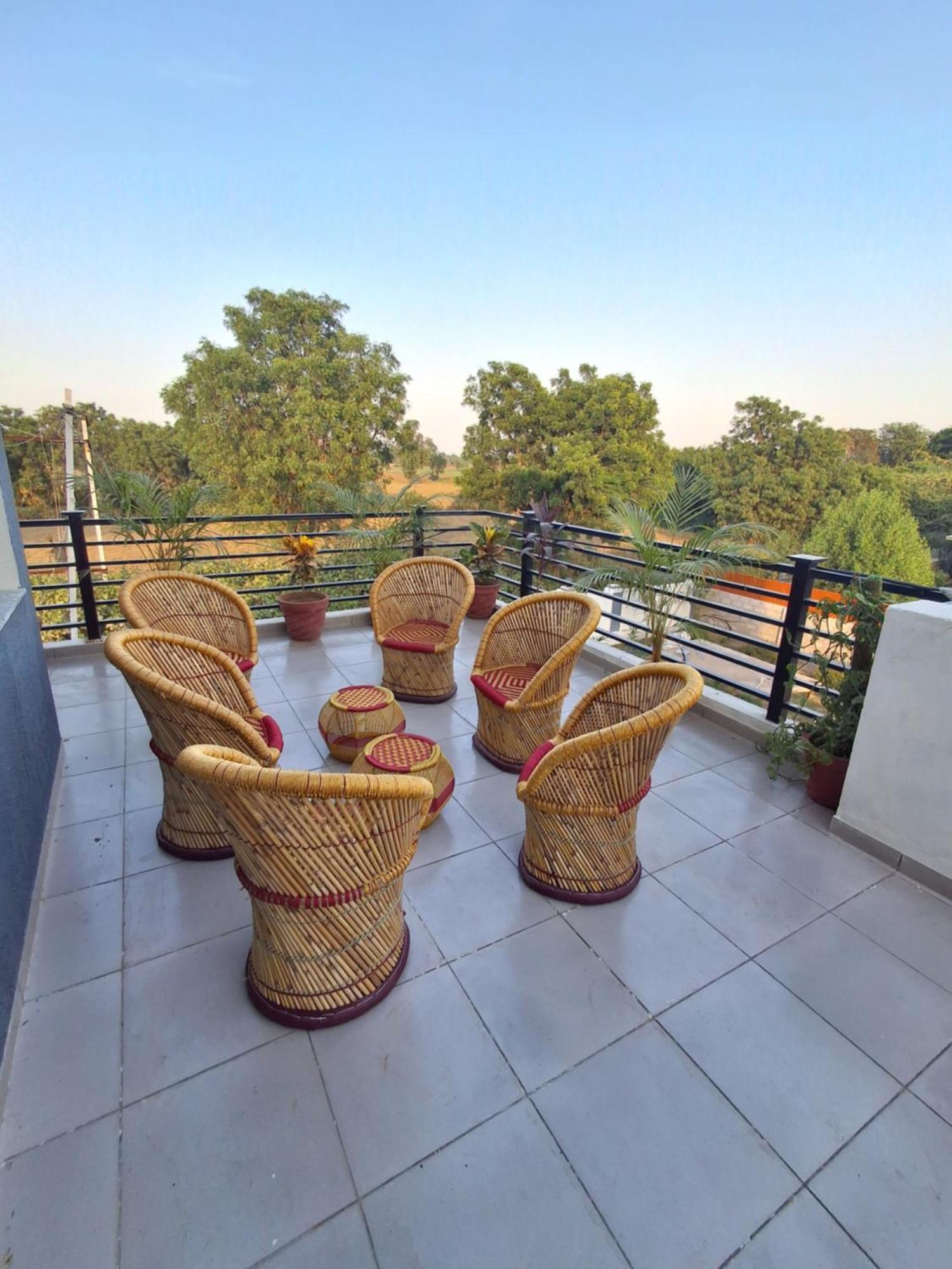Keen Leopard Homestay Jawai Bandh Exterior photo